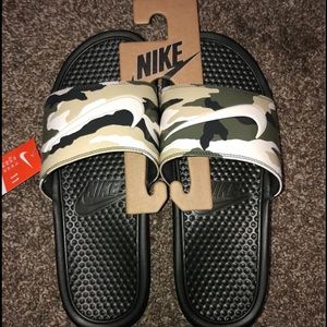 Camp Nike Slides